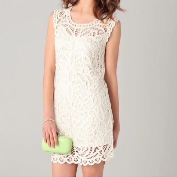 BCBGMaxAzria ivory dress size small - Picture 1 of 9